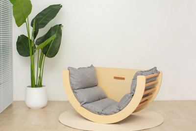 Gugalnik z blazino SUNNY BEE